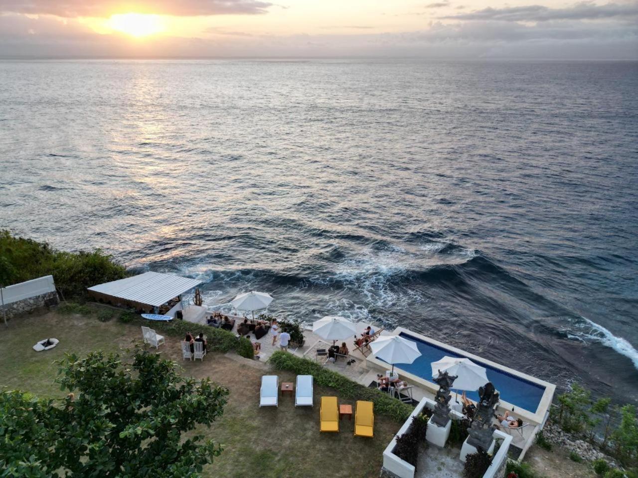 The Edge Lembongan Villa Bagian luar foto
