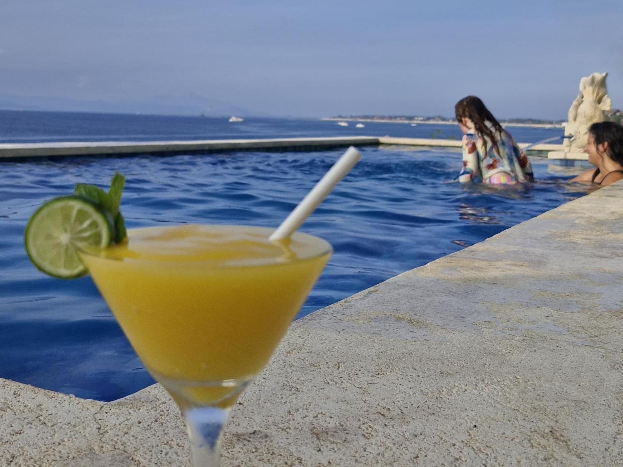 The Edge Lembongan Villa Bagian luar foto